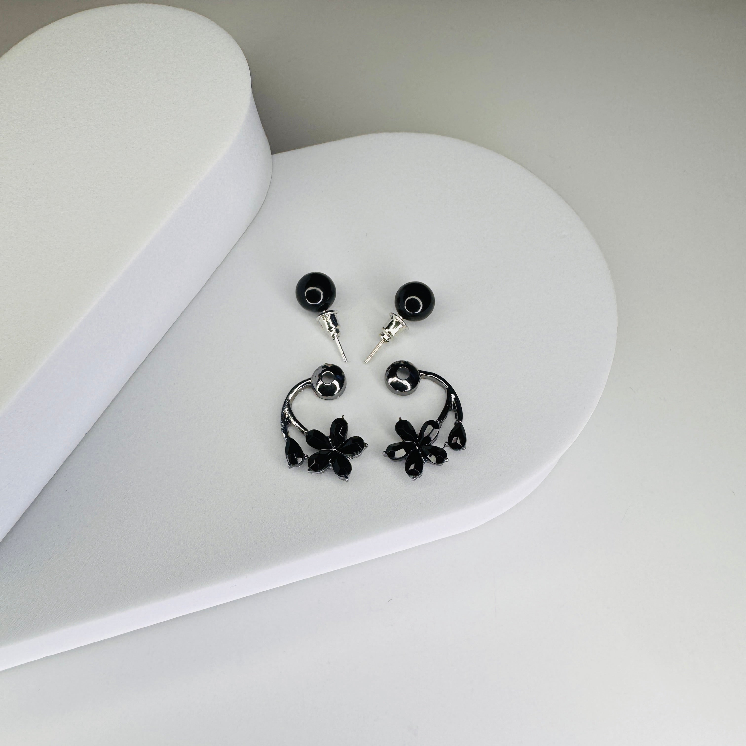 Midnight Blossom Pearl Stud Earrings