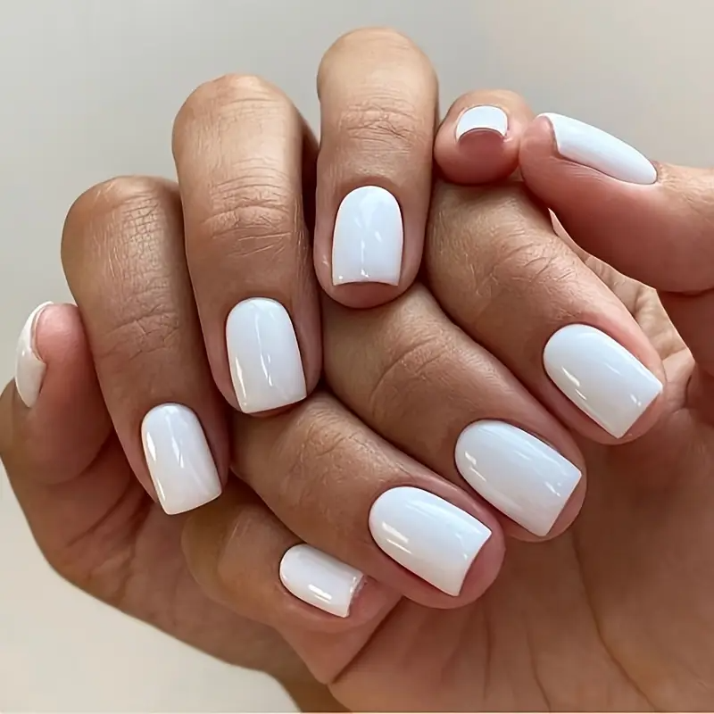 Classic White Square Press-On Nails (24pcs)