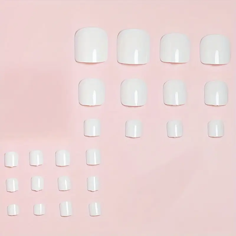 Glossy White Square Toe Nails (24pcs)