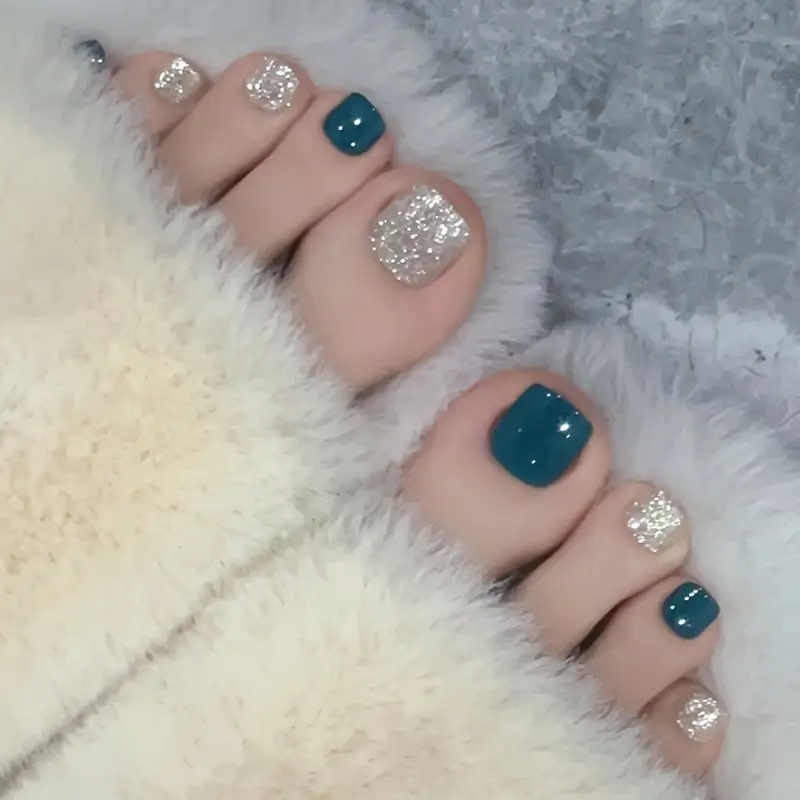 Mixed Color Square Toe Nails with Silvery Accents (24pcs)